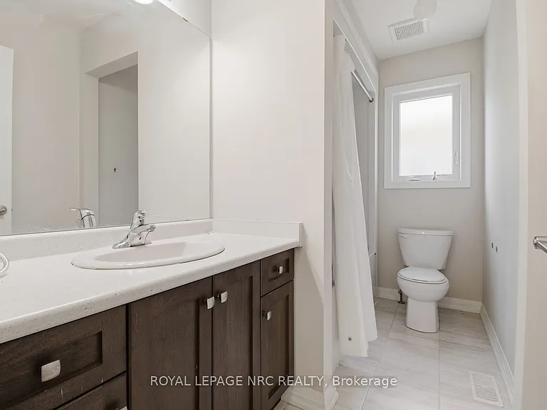 7437 Jonathan Dr — Photo 21