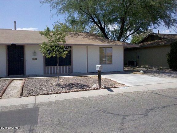 3rd image of 2621 W Vereda De Los Arboles