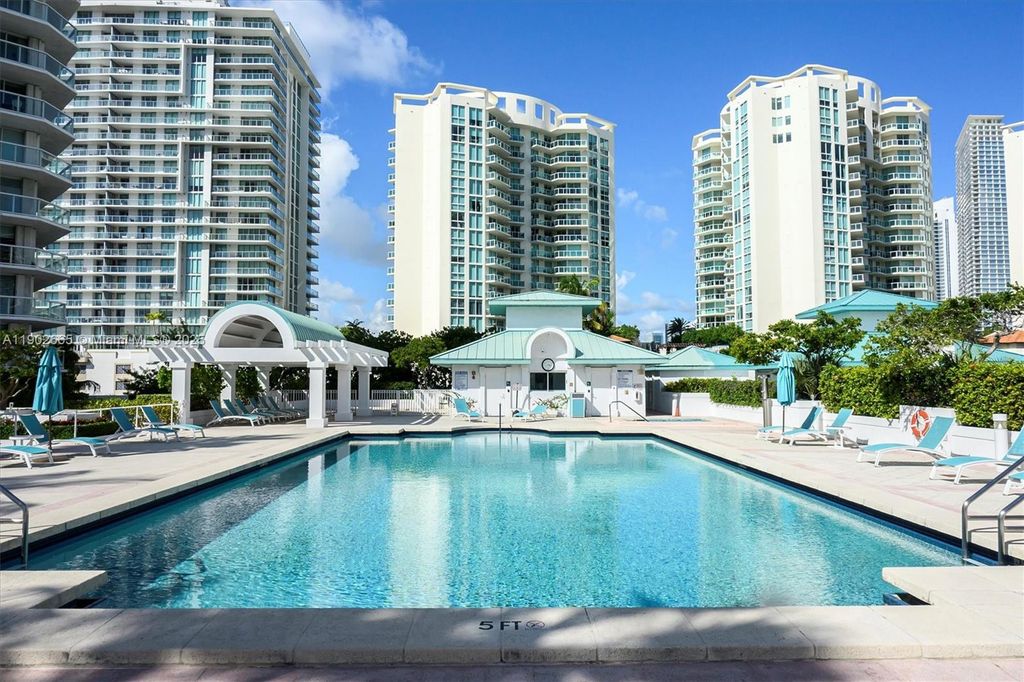 16500 Collins Ave APT 2055, Sunny Isles Beach, FL - View 5