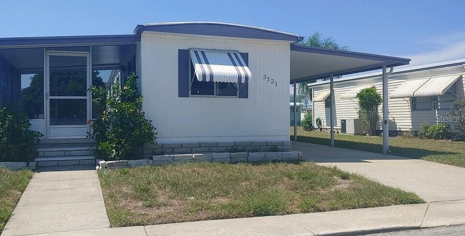 1st image of 3221 Lanark Dr