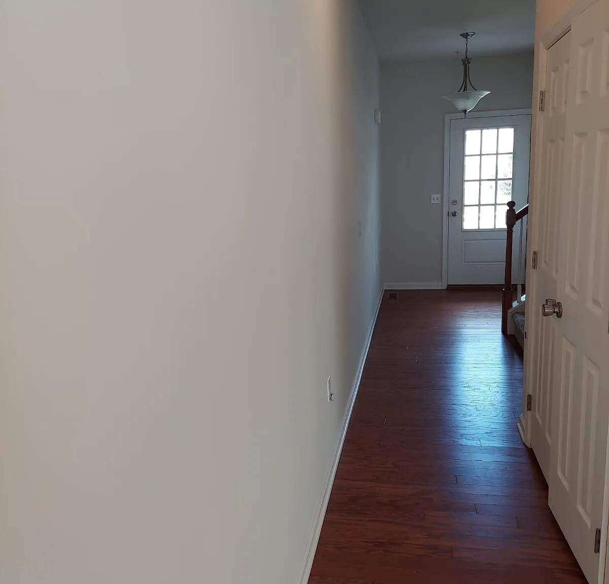 3 bed, 2.5 bath, 1640 sqft, $2,700 — Photo 2