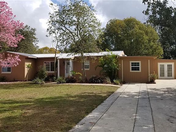 2nd image of 125 Balsam Dr