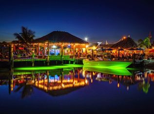 5027 N Beach Rd, Englewood, FL 34223