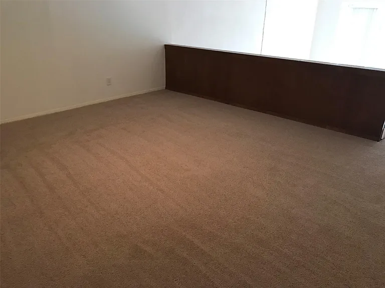 12633 Memorial Dr #106 — Photo 14