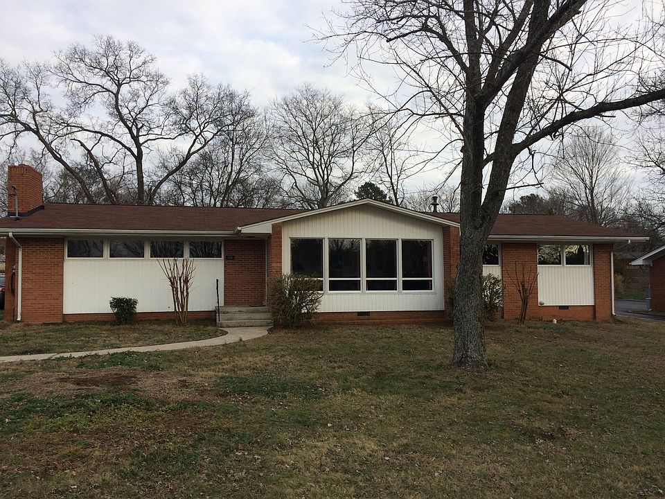 1st image of 103 S Linda Dr
