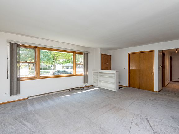 5th image of 1329 Glenwood Ave