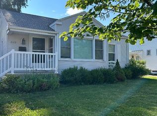 2122 N 21st St, Springfield, IL 62702