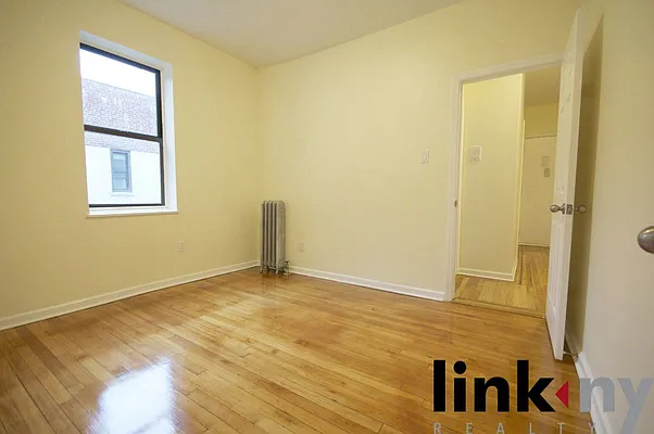 Rented by Link NY Realty | media 5