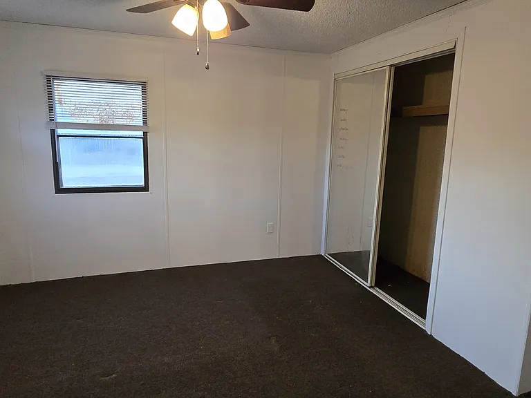207 Tripp St — Photo 6