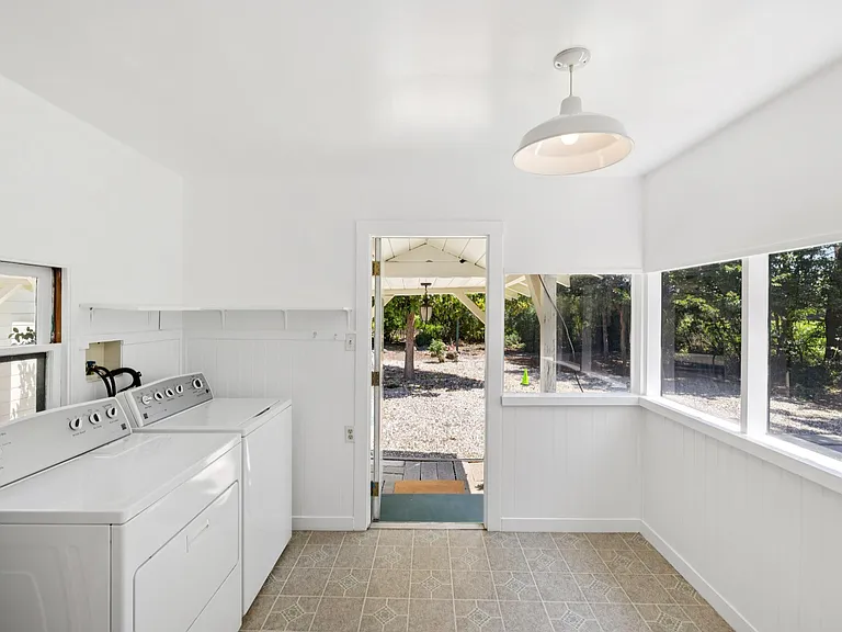 7738 Saint Helena Hwy — Photo 12