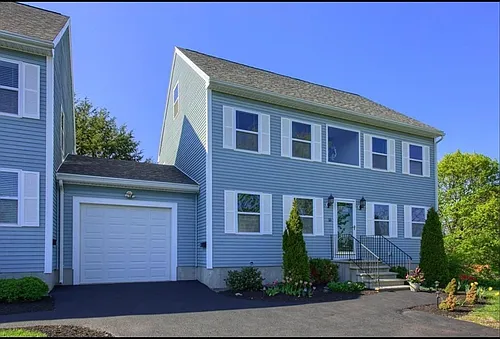 13 Cottage St #1 Photo 1