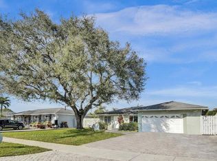 12461 SW 11th Ct, Davie, FL 33325