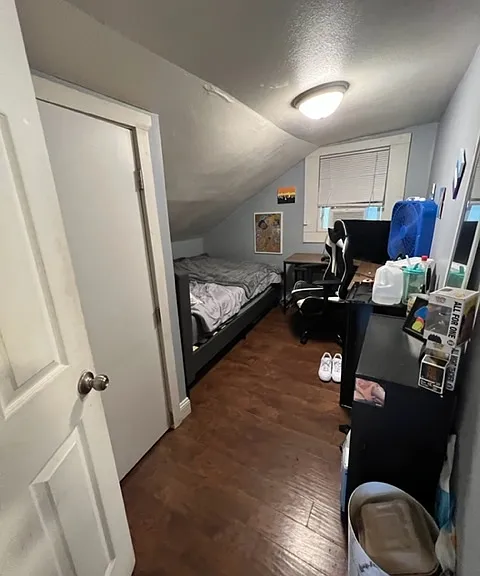 203 Maple St #1 — Photo 13