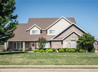 209 Ohara Ln, Springdale, AR 72762