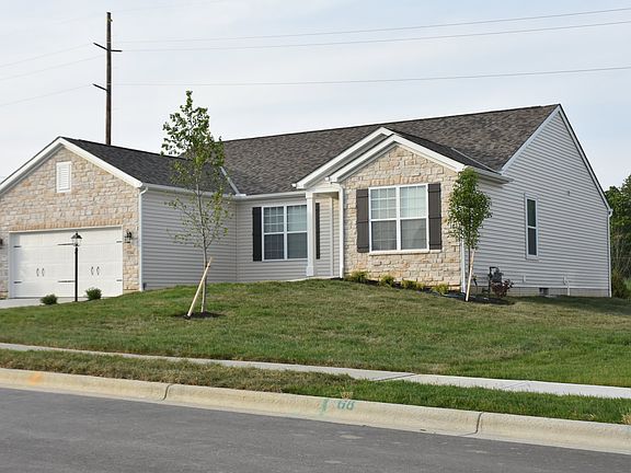 3rd image of 9364 Wintersweet Ct