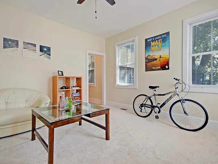 26 Blake St #B — Photo 4