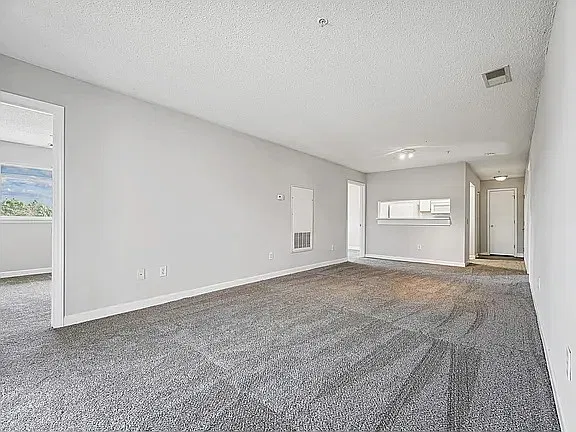 4 bed, 1208 sqft, $1,599 — Photo 1