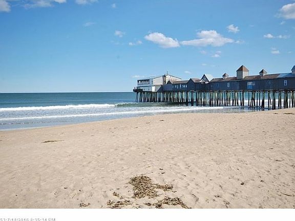 3rd image of 54 Atlantic Ave