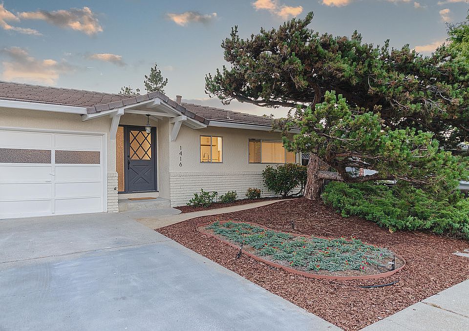 1416 Village Court