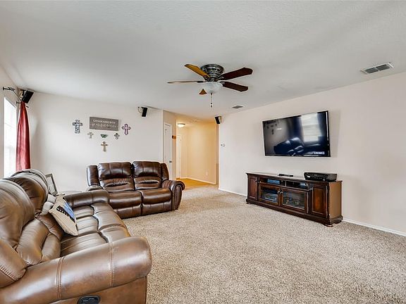 3rd image of 237 Silver Lake Trl