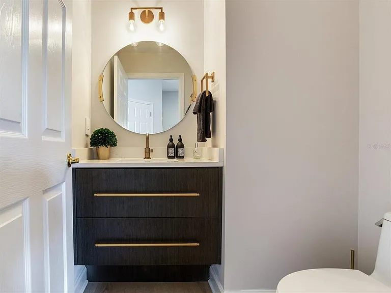6302 Vista Verde Dr E — Photo 11