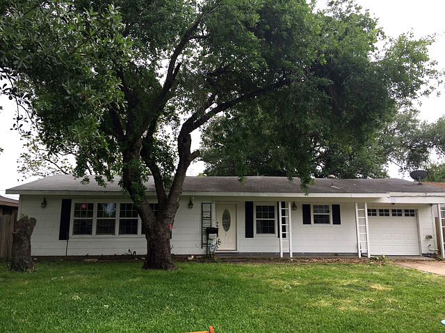 1st image of 1007 18th Ave N