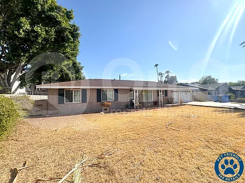 3421 E Camelback Rd Photo 1