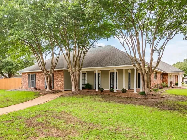 5118 Hunters Grove Ln, Alexandria, LA 71303