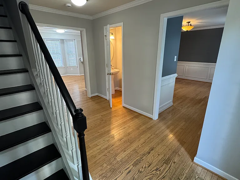 1902 Cornell Ave — Photo 20