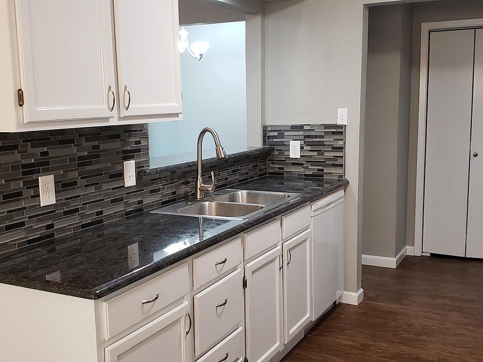 1st image of 207 Nunn Ave #B