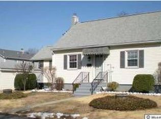 395 1st Ave, Eatontown, NJ 07724