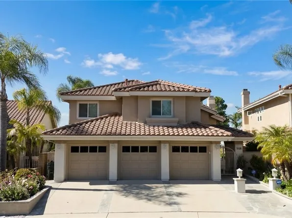 518 S Laureltree Dr, Anaheim, CA 92808