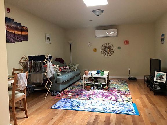 3rd image of 4122 Haverford Ave #10A