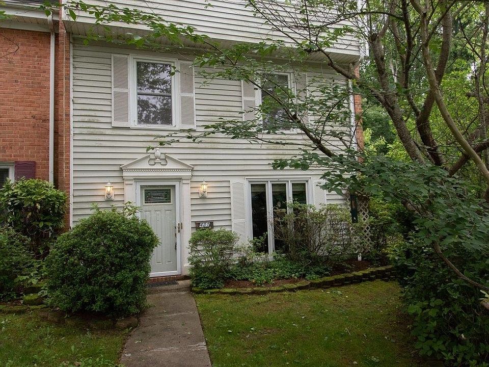 1st image of 431 W Cadbury Dr Lot 25