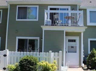 14 Foxtail Ln, Monmouth Junction, NJ 08852