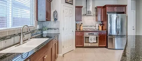 3521 Lansing Ave — Photo 6