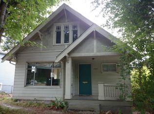 1525 32nd Ave, Seattle, WA 98122