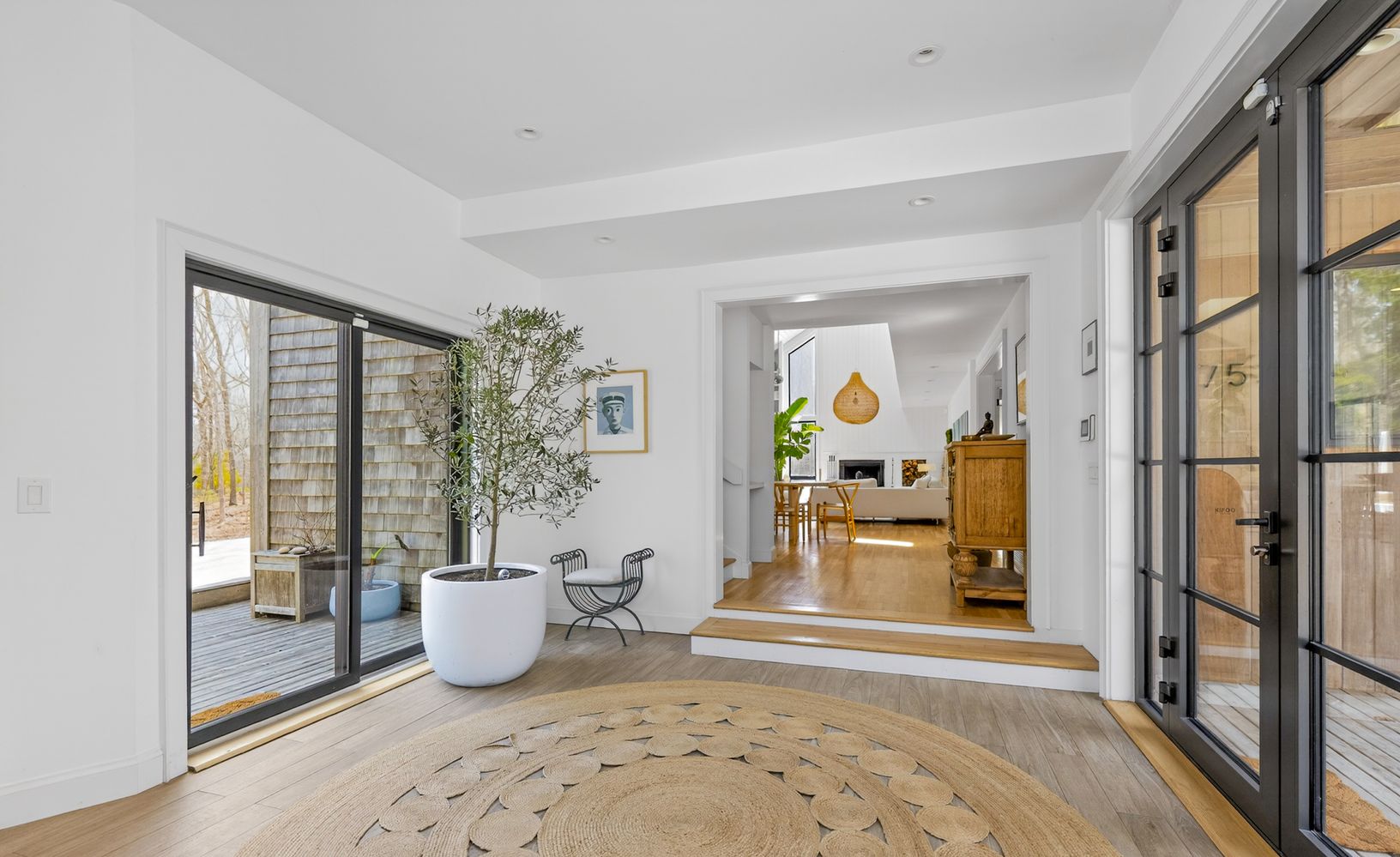  Breezeway