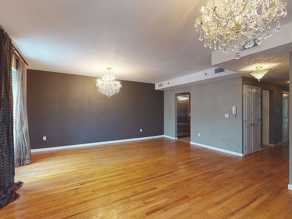1st image of 1900 Bergen Ave #3L