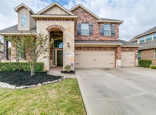 8707 Clemens Dr, Cypress, TX 77433