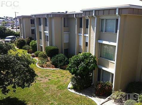 2nd image of 2244 Winkler Ave APT 204