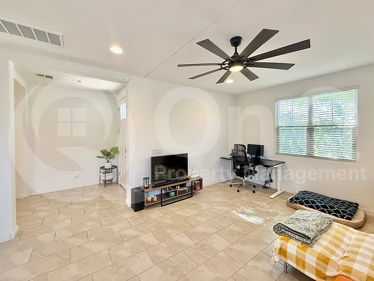 519 S Avocet St — Photo 11