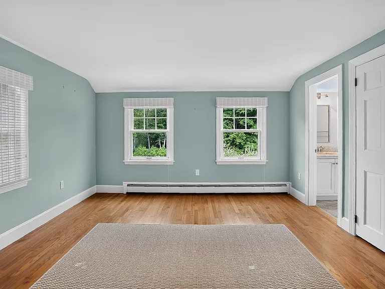 17 Thornhurst Rd — Photo 9