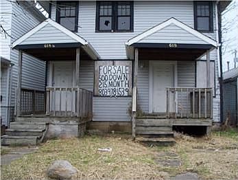 1st image of 618 E 4th Ave