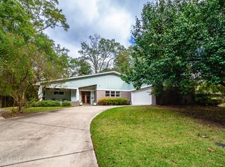 2216 Southwood Rd, Jackson, MS 39211