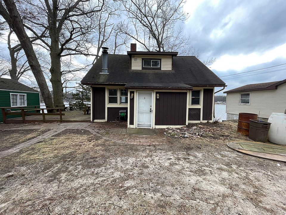 351 Woodland Dr, Six Lakes, MI 48886 Zillow