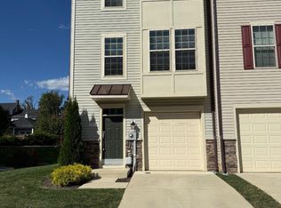 209 Pomegranate Ln, Frederick, MD 21701