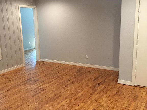 3rd image of 2616 Wayside Ave