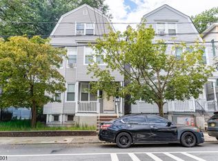 873 S 19th St FLOOR 3, Newark, NJ 07108