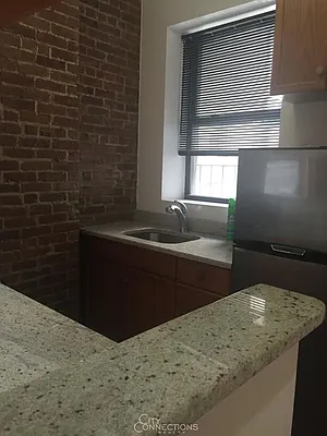 Rented by City Connections Realty | media 23